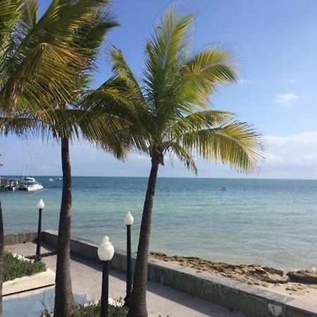 Coconut Beach Resort Key West Buitenkant foto